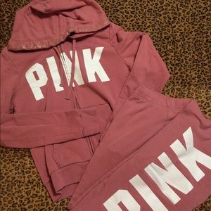 Women’s PINK boyfriend fit sweatpants set size M